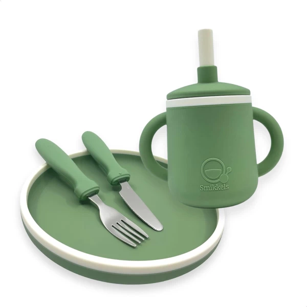Smikkels - Siliconen bordje, mes, vork en drinkbeker met oren - Groen - kinderservies - kinderbordje - kinderbestek - duurzaam - bestek - servies - kind - kleuter - peuter